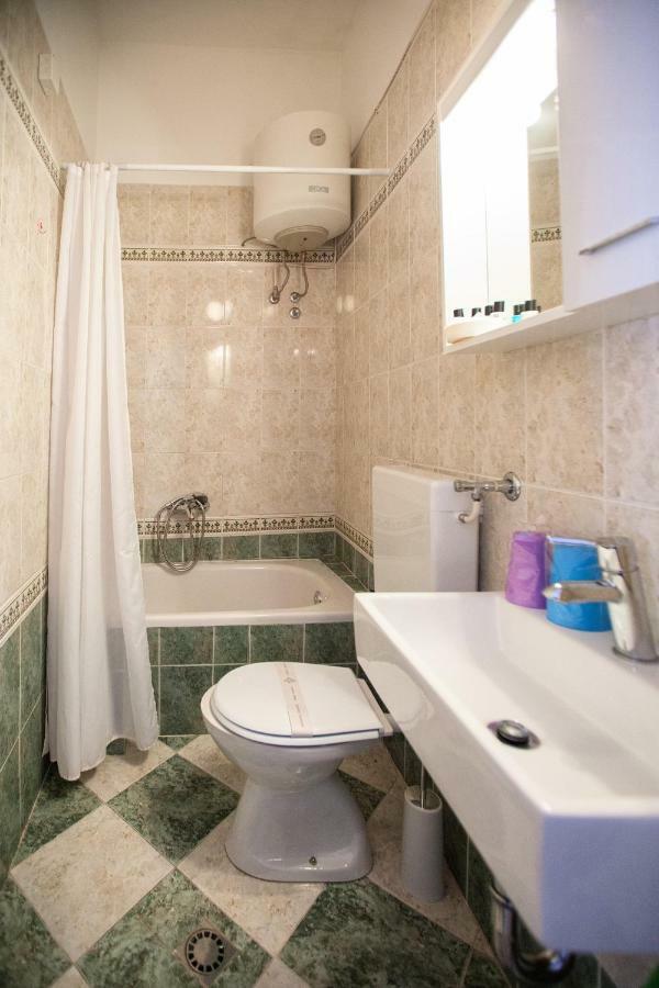 Rosy Apartment *